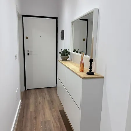 Lejlighed Lemon Garden Cozy 2br Private Garden Center