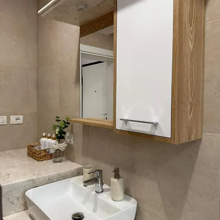 Lejlighed Lemon Garden Cozy 2br Private Garden Center *