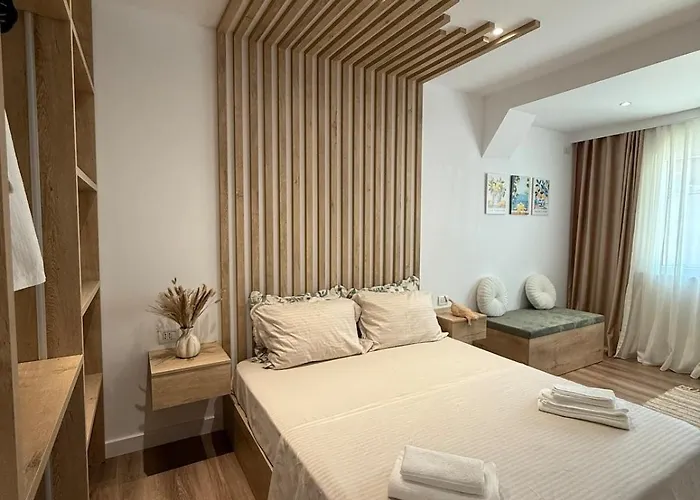 Lemon Garden Cozy 2br Private Garden Center Tirana