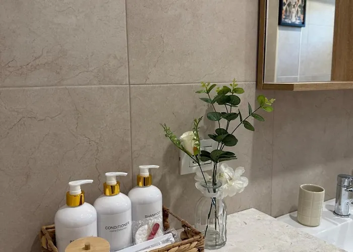 Lemon Garden Cozy 2br Private Garden Center Apartman Tirana