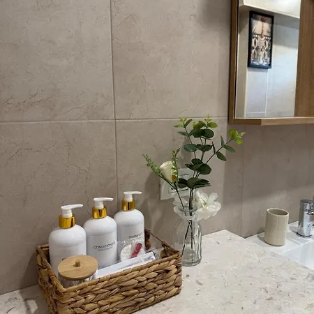Lemon Garden Cozy 2br Private Garden Center Daire Tiran